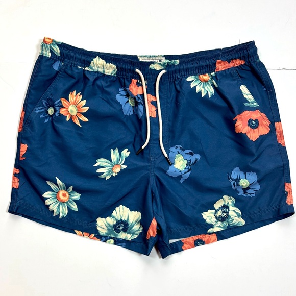 American Eagle Outfitters Other - American Eagle 4.5” Blue Floral Swim Trunks Shorts Size L